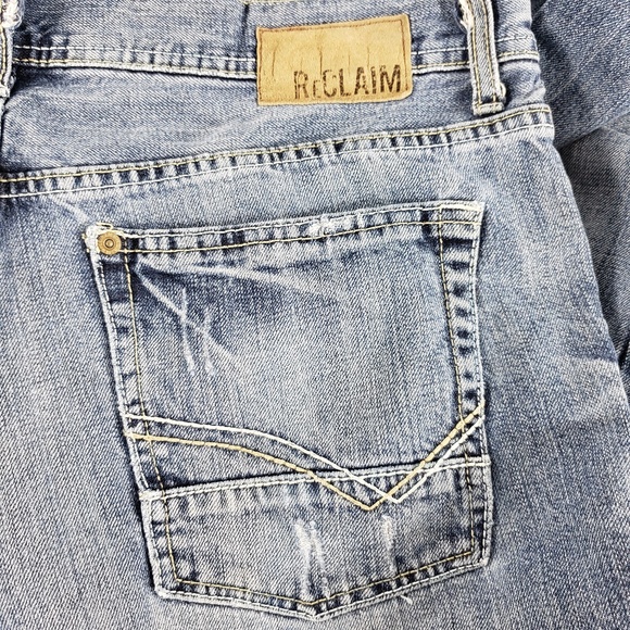 Women's Reclaim Loose Bootleg Jeans - Picture 4 of 7